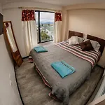 Céntrico, Cómodo y Cálido, Dto con Hermosa Vista